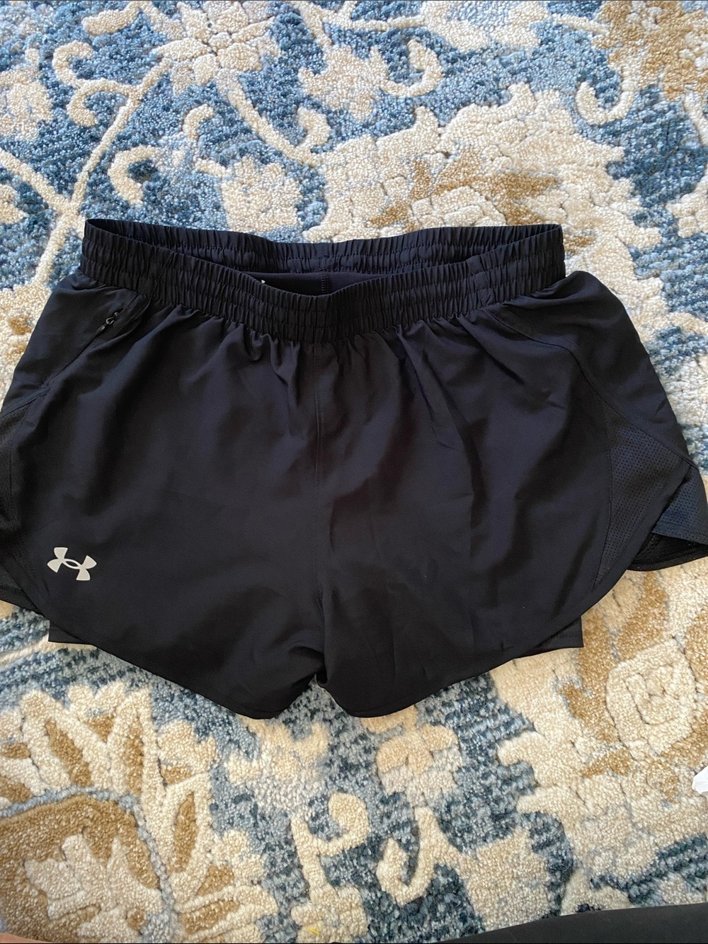 Under Armour Women’s Black Shorts Size M